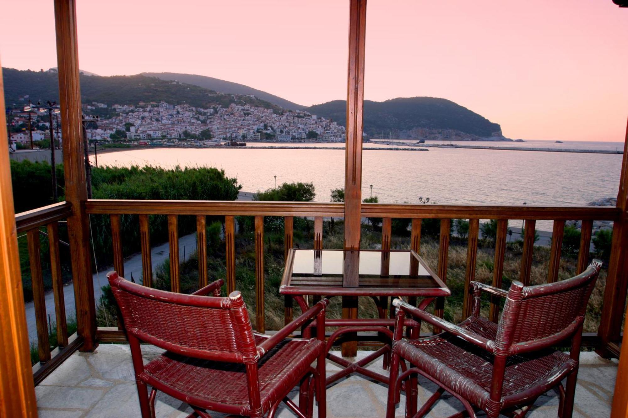 Spitalia Studios Skopelos Buitenkant foto