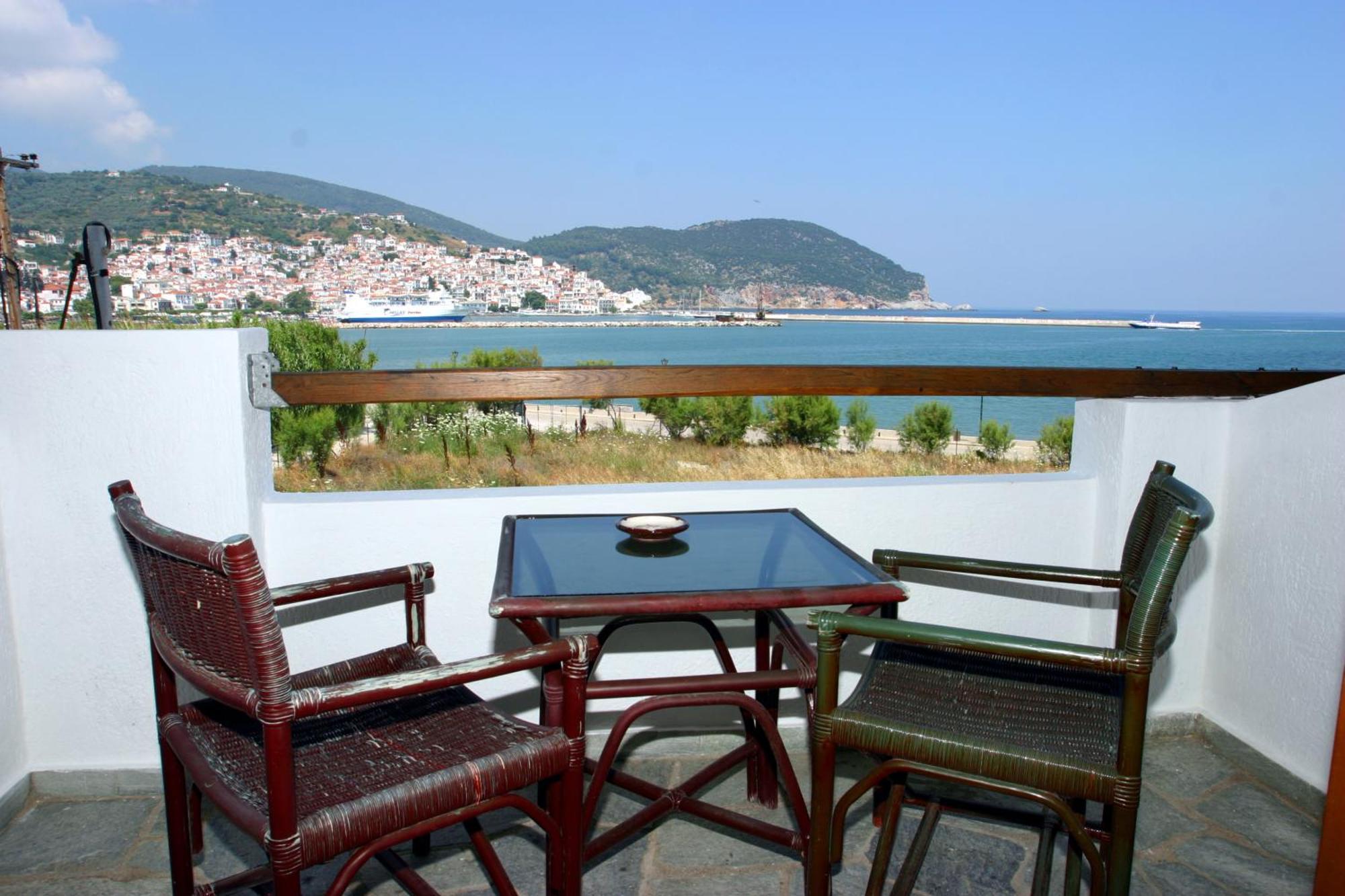 Spitalia Studios Skopelos Buitenkant foto